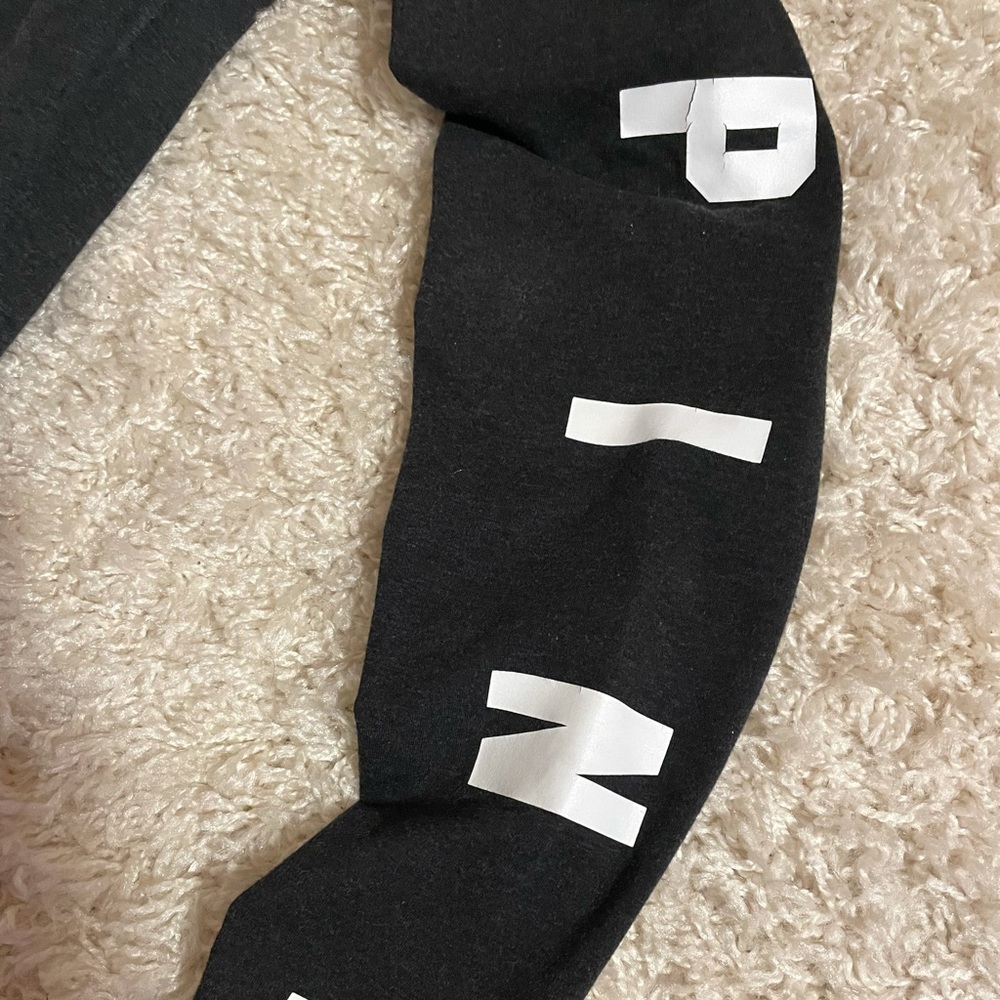 Sold on Vinted 🛍 VS pink leggings - Picture 3 of 4